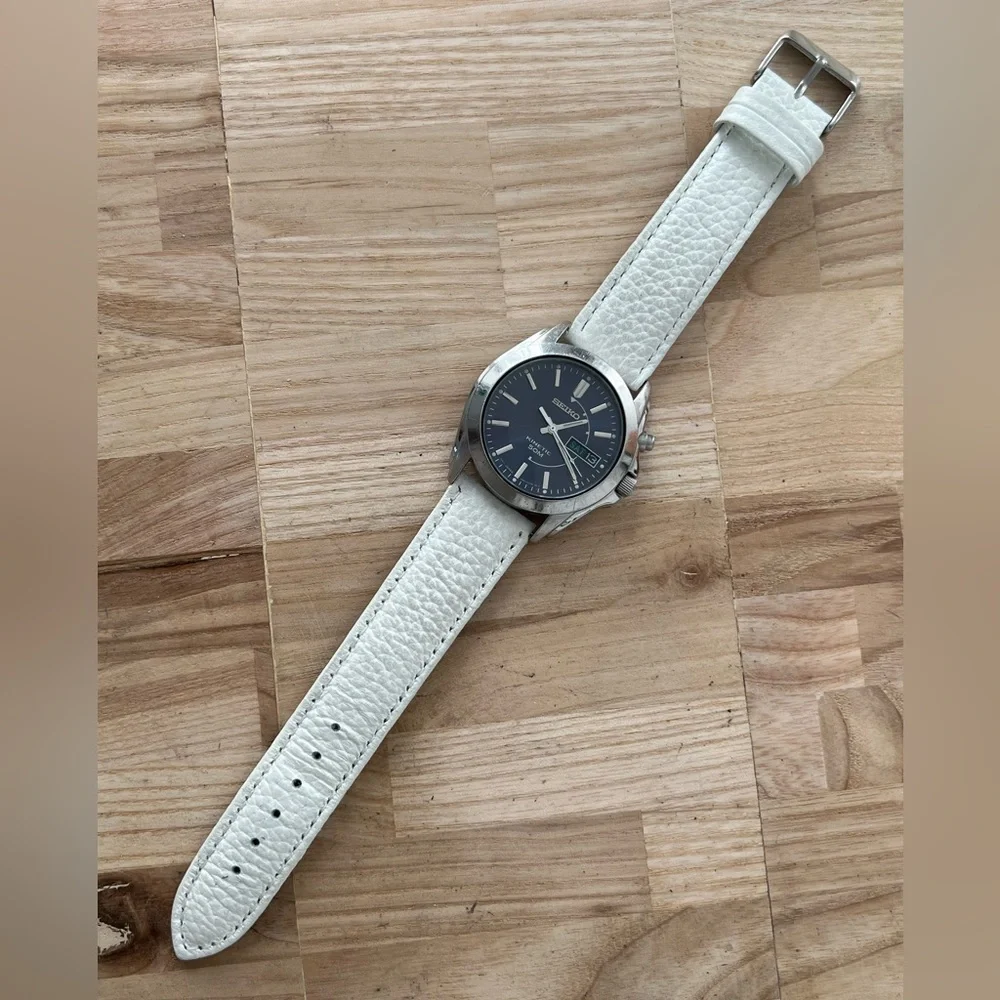 Seiko Kinetic Rare Automatic Men’s Watch Blue Dial White Leather Strap Date